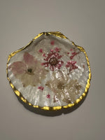 Pink dried flower magnet