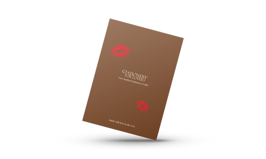 SMOOCHES - BROWN | FEMININE GREETING CARD